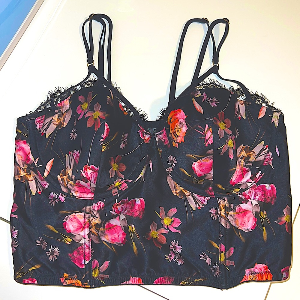 Victorias Secret Very Sexy Lightly Lined Bustier